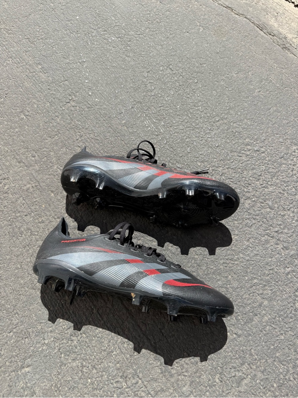 Soccer cleats